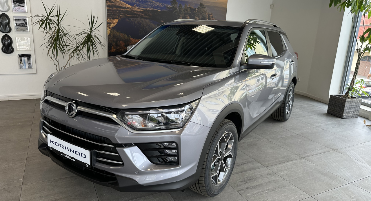 KGM Korando ADE FWD MT 1