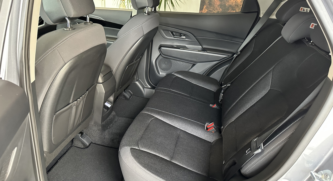 KGM Korando ADE FWD MT 1