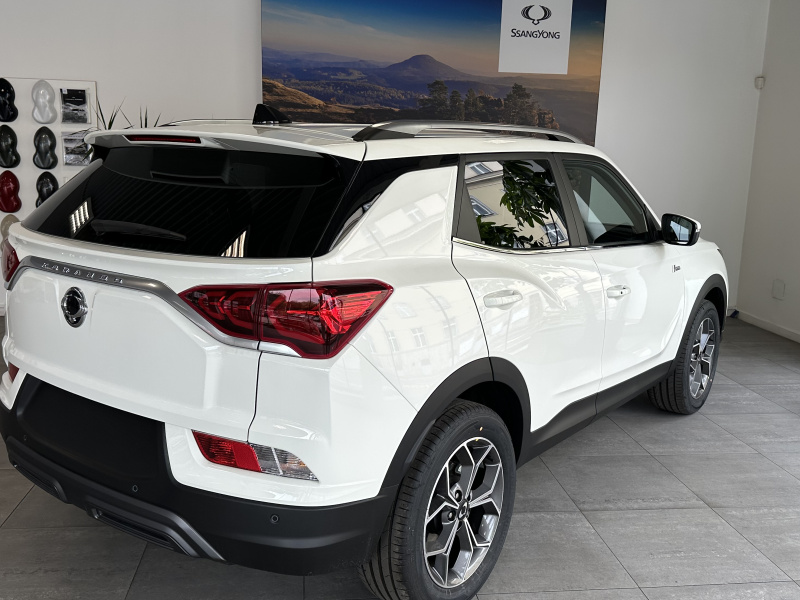 KGM Korando WAA FWD MT 2