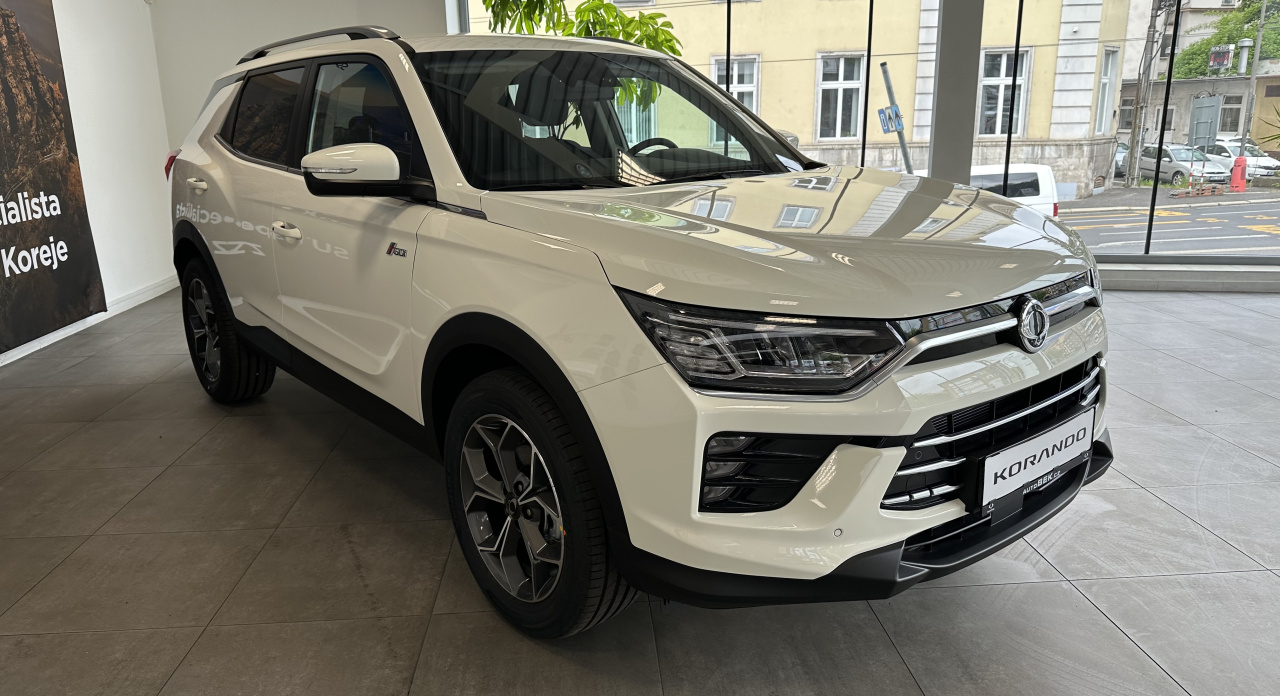 KGM Korando WAA AWD MT 2