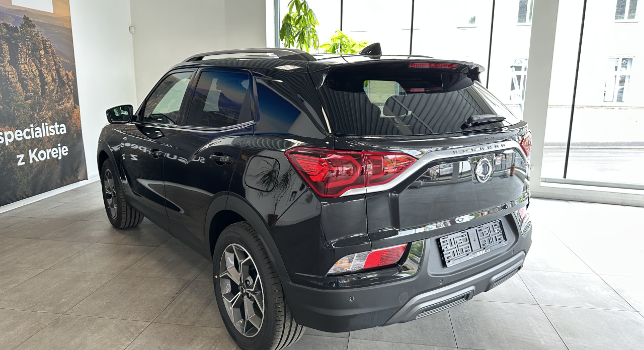 KGM Korando LAK FWD MT TECH 1