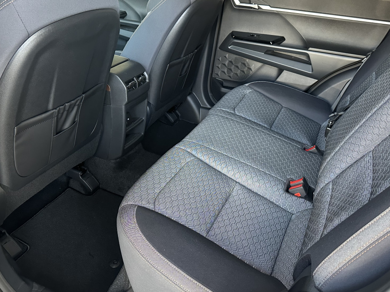 KGM Torres Club+ FWD AT EBL