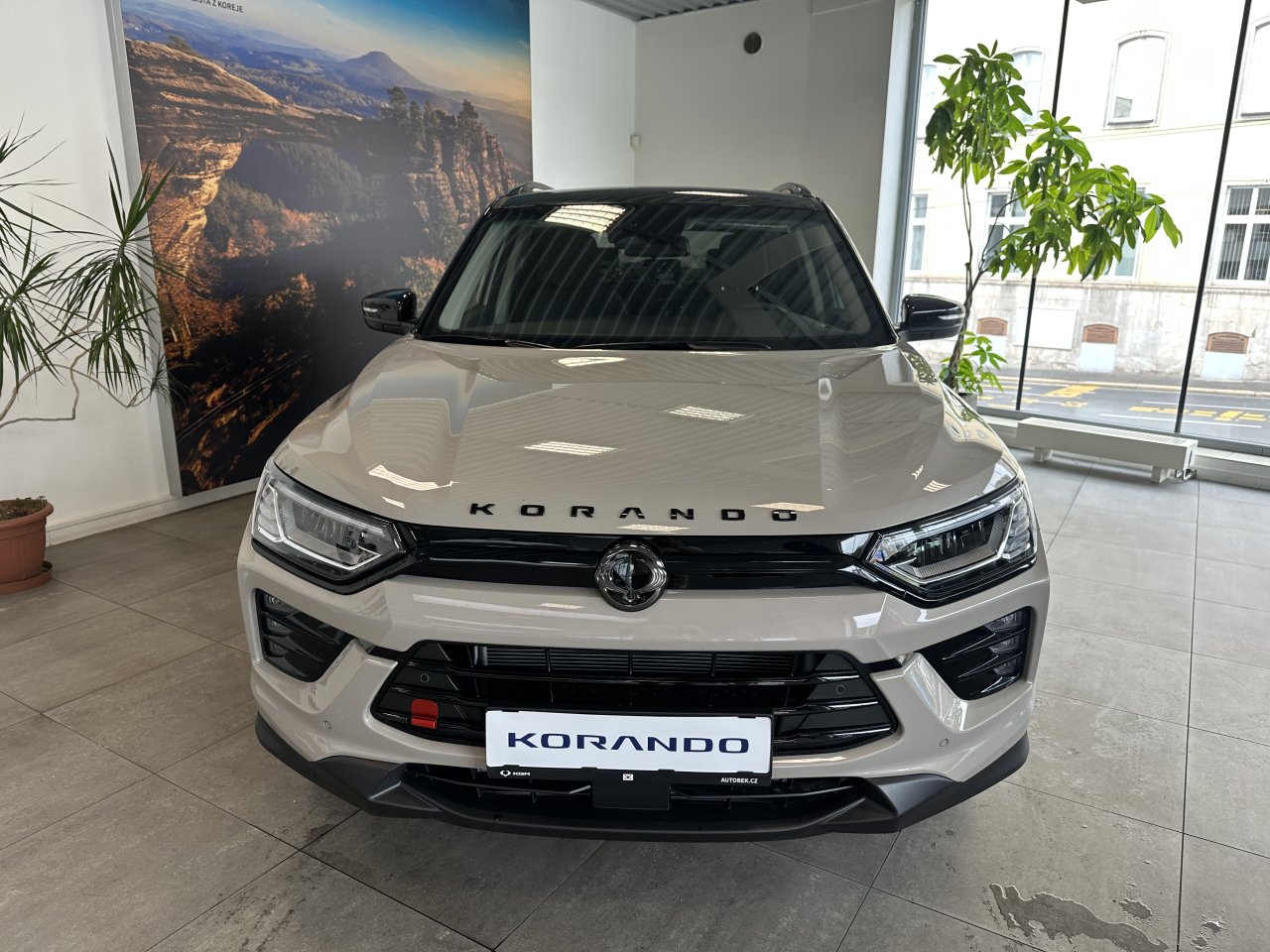 KGM Korando EBL FWD AT TECH BP E11