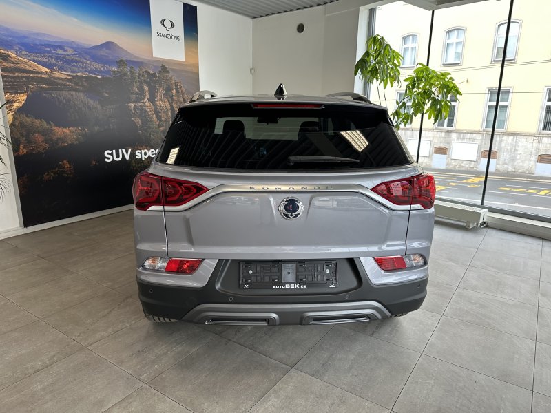 KGM Korando ADE FWD AT TECH 1