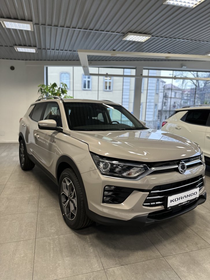 KGM Korando EBL AWD AT 1