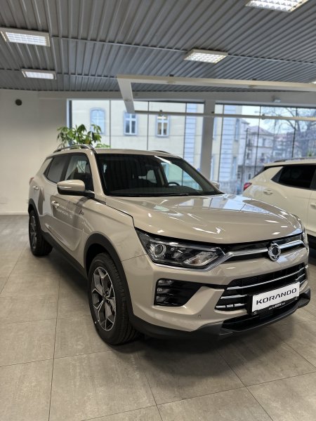 KGM Korando EBL AWD AT 1