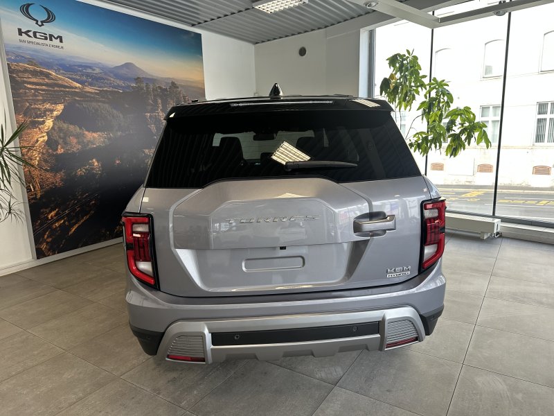 KGM Torres HEV Style FWD AT ADE BP