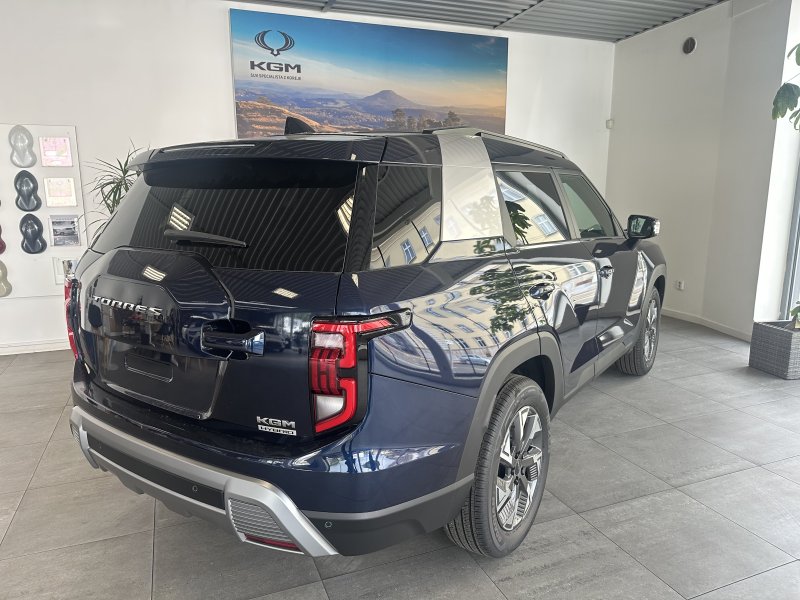 KGM Torres Style FWD AT BAS E16