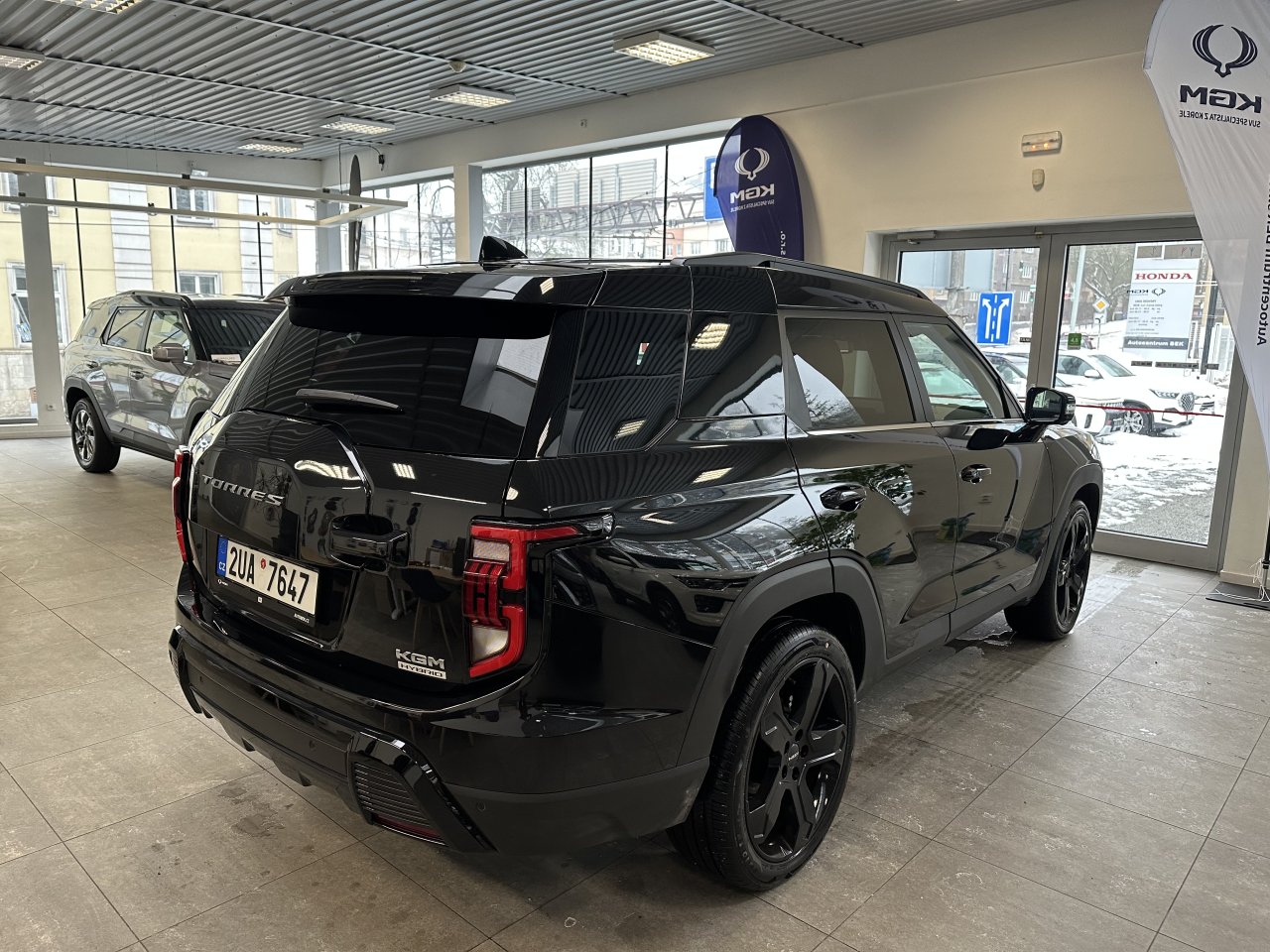 KGM Torres HEV LAK FWD AT Půjčovna