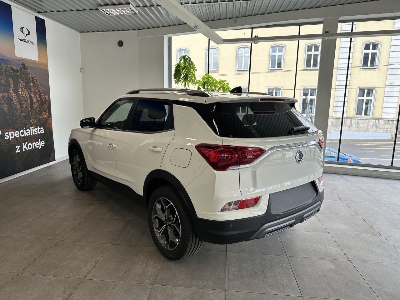 KGM Korando WAA FWD MT 4