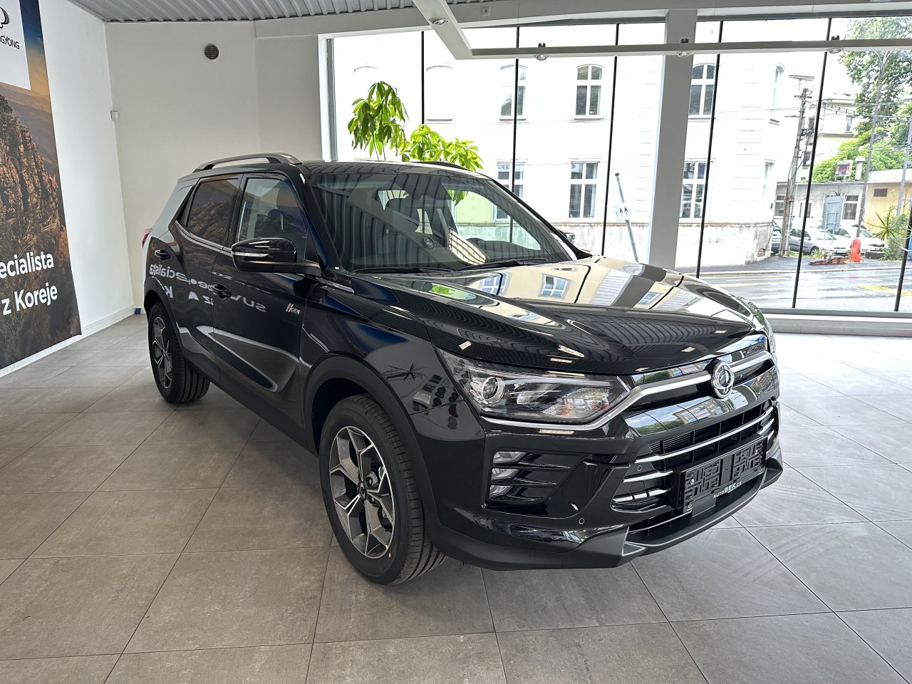 KGM Korando FWD AT LAK E11